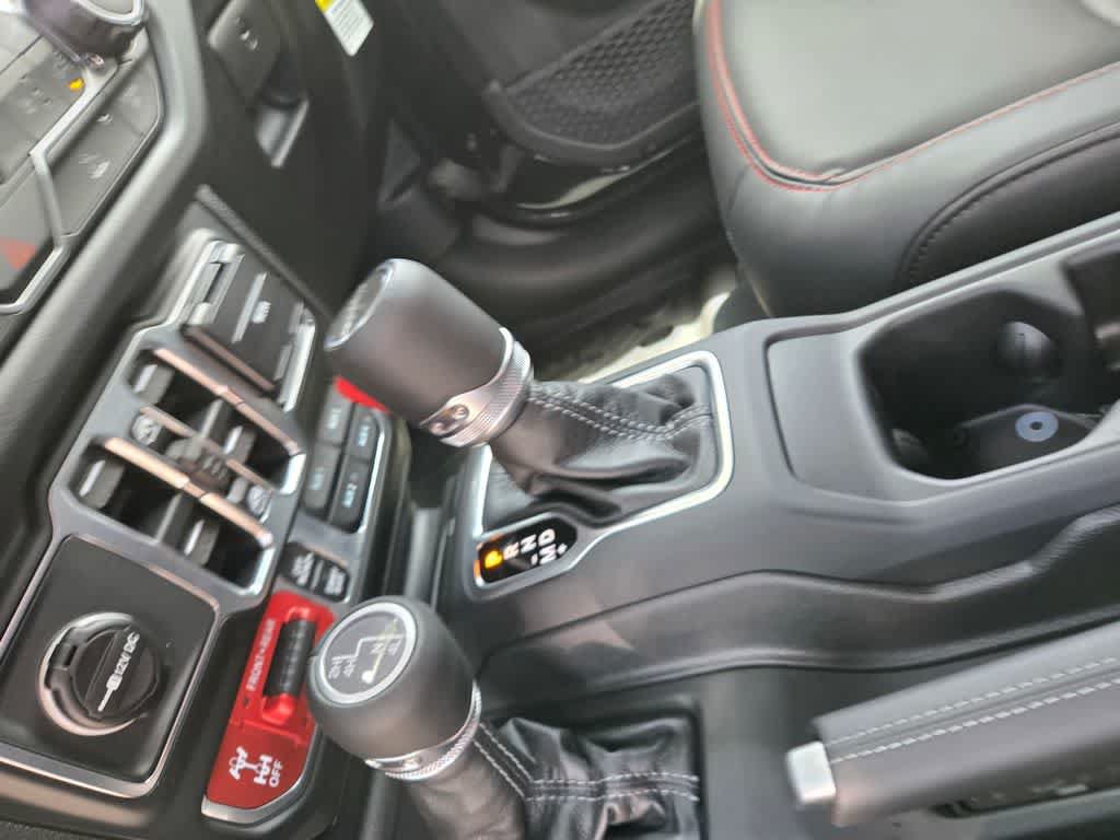 New 2026 Jeep Gladiator Rubicon AWD/4WD image 13