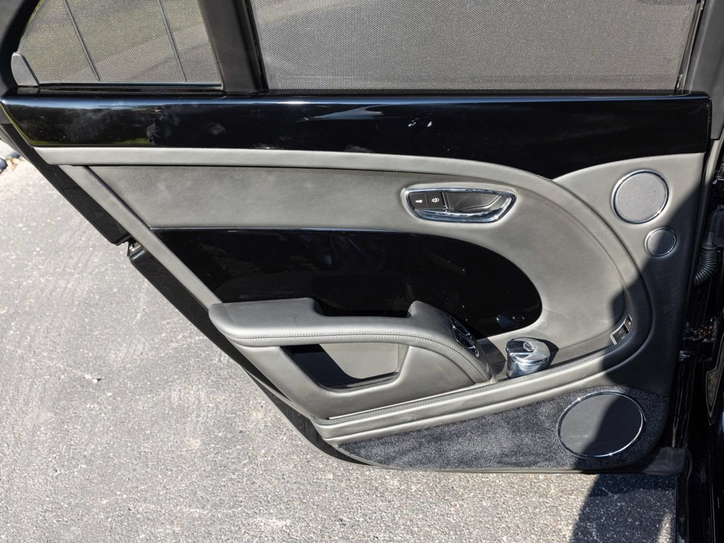 Used 2020 Bentley Mulsanne RWD image 49