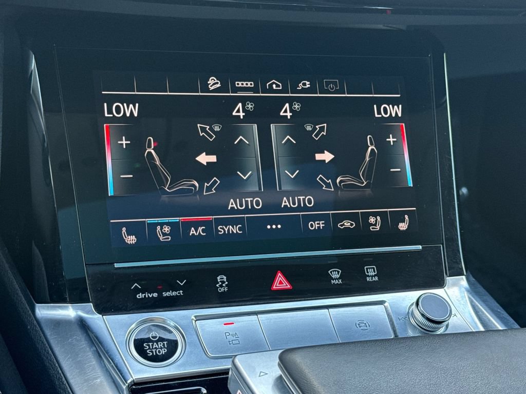 Used 2024 Audi Q8 e-tron Premium Plus w/ Premium Plus Package AWD/4WD image 29