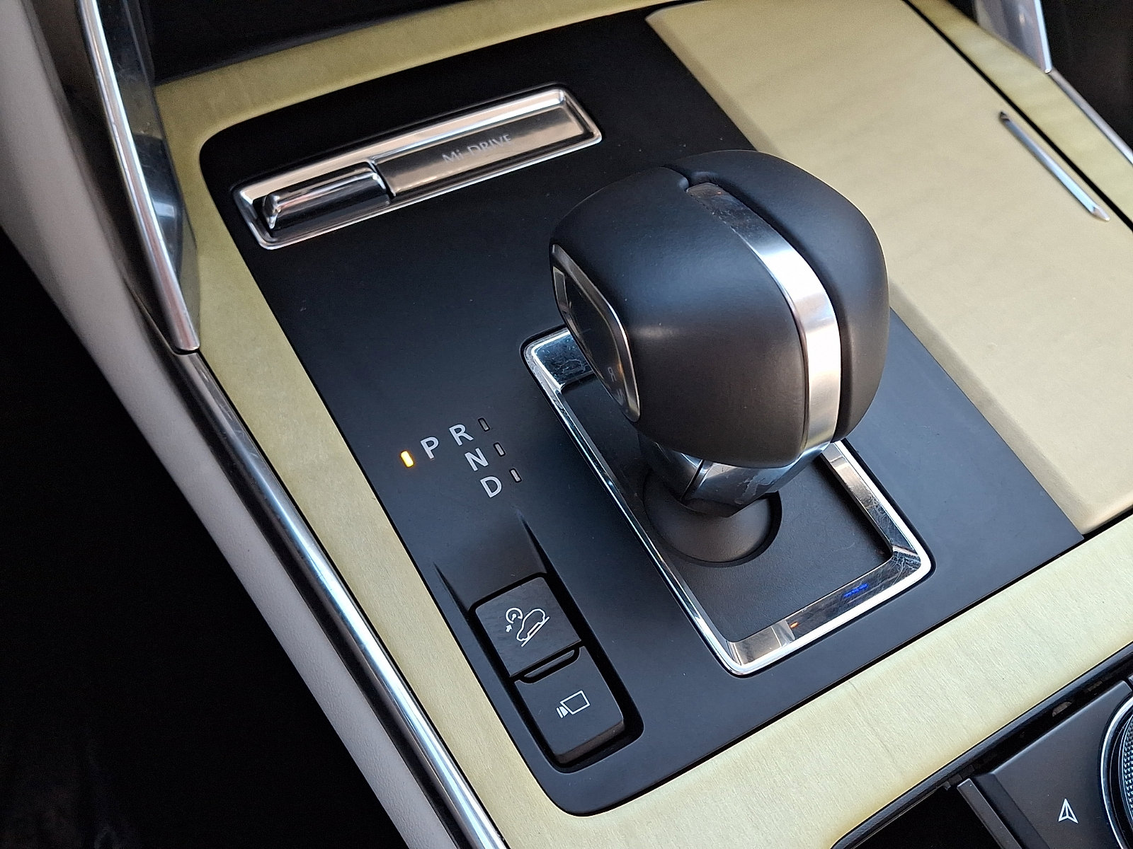 Certified 2026 MAZDA CX-90 3.3 Turbo S w/ Premium Plus image 18