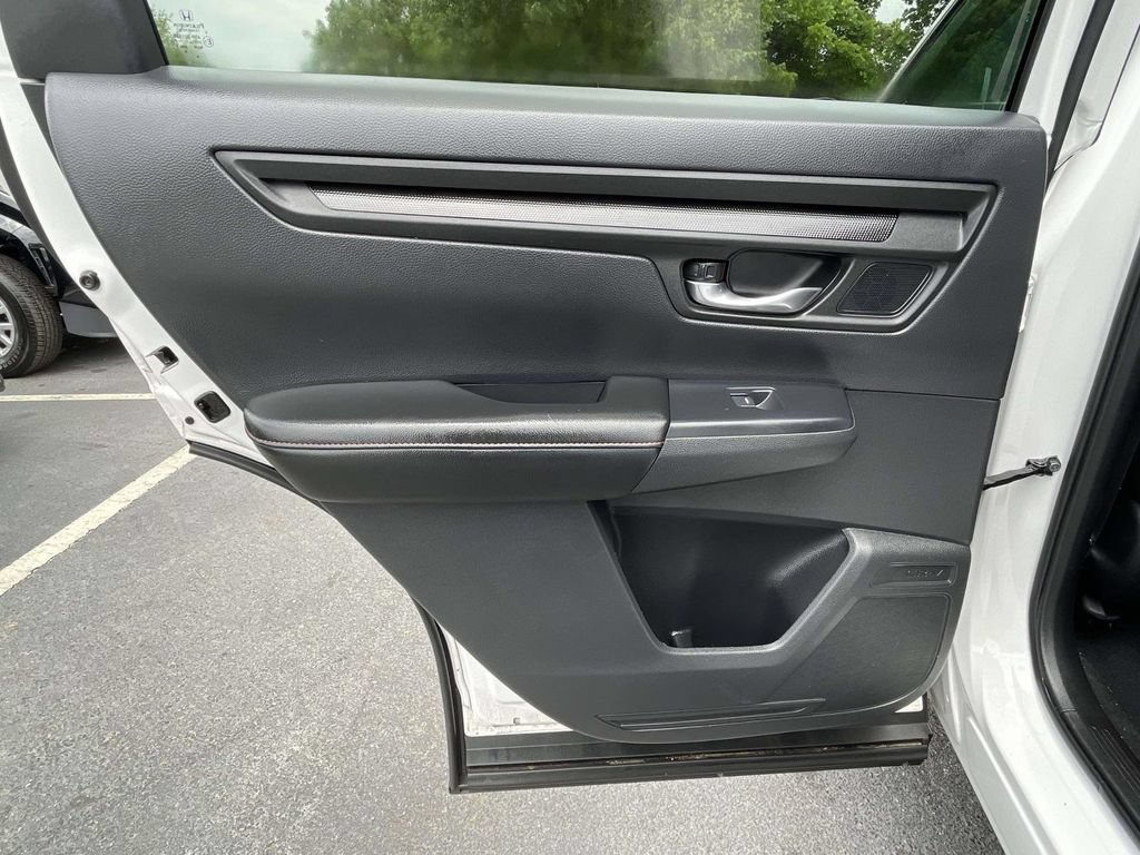 Used 2025 Honda CR-V Sport-L image 18