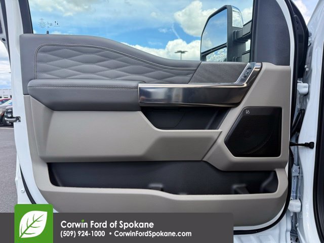 New 2026 Ford F350 Platinum w/ Platinum Plus Package AWD/4WD image 19