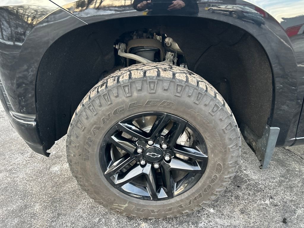 Used 2022 Chevrolet Silverado 1500 LT Trail Boss image 29
