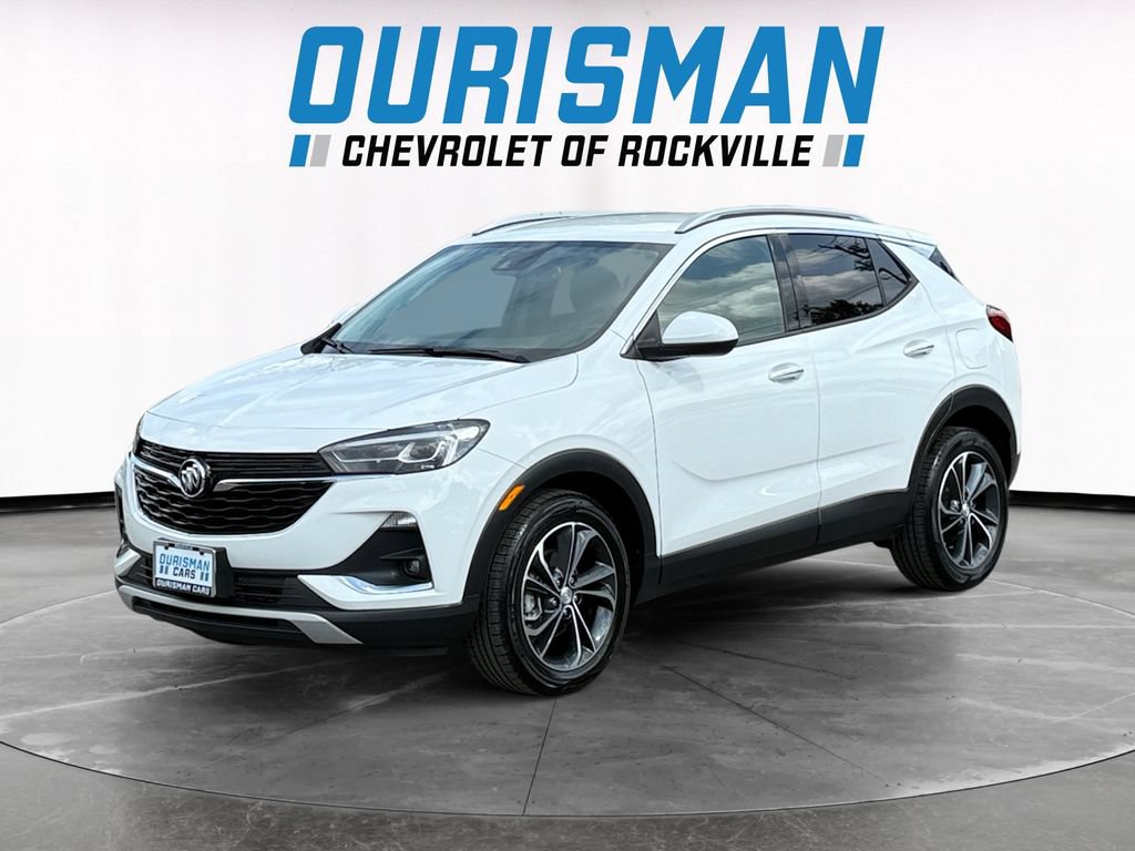 Used 2023 Buick Encore GX Essence FWD image 2
