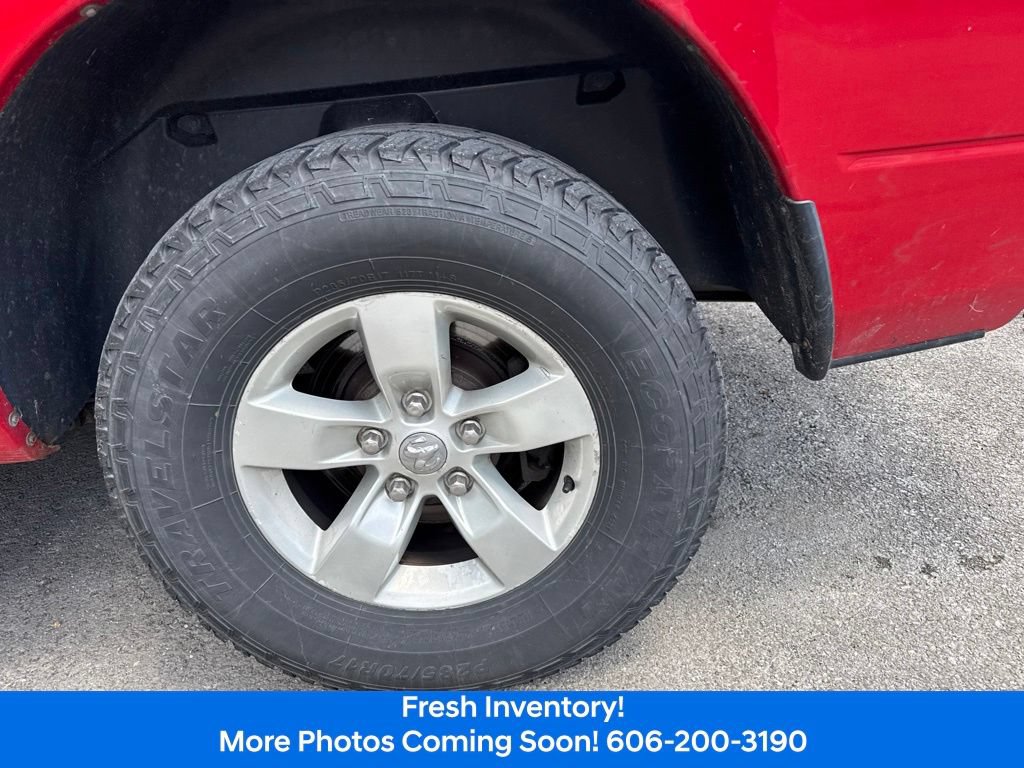 Used 2015 RAM 1500 Express AWD/4WD image 9