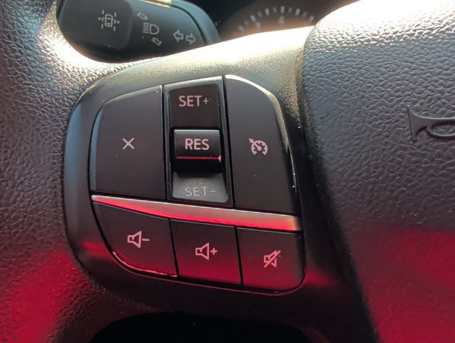 Used 2020 Ford Escape SE FWD image 12