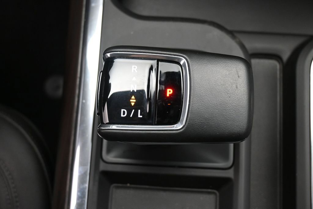 Used 2024 GMC Sierra 1500 SLT w/ SLT Premium Plus Package AWD/4WD image 26