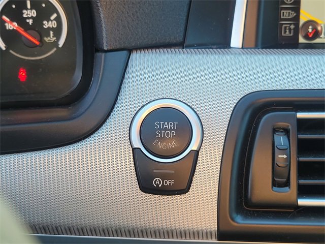 Used 2015 BMW M5 image 24