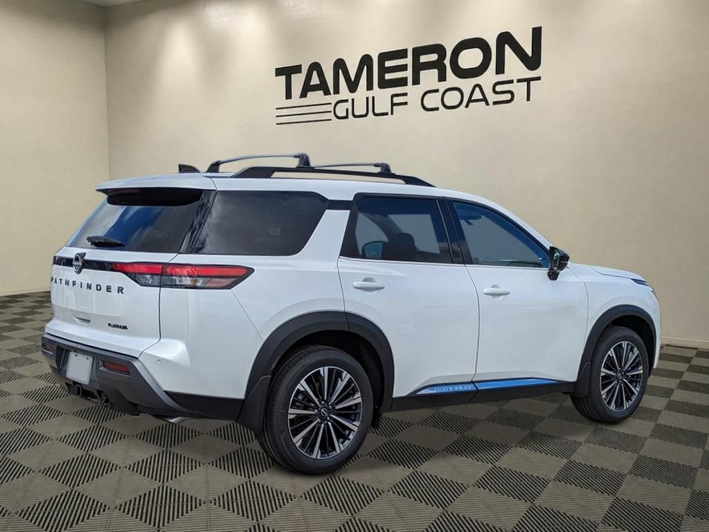 New 2026 Nissan Pathfinder Platinum FWD image 3