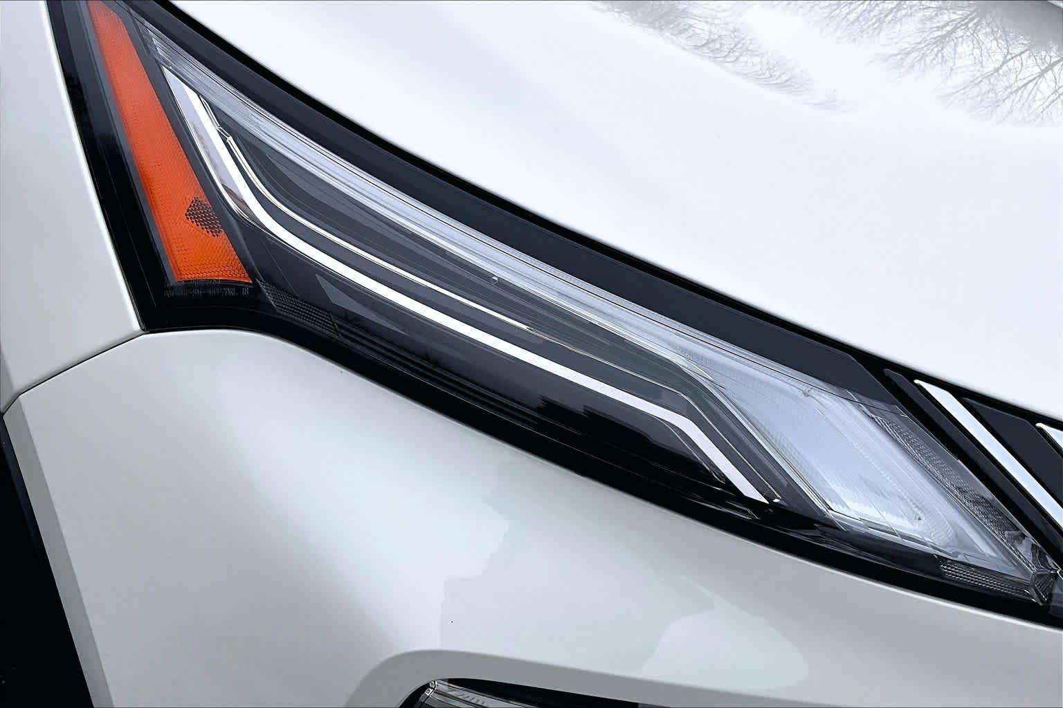 Used 2023 Nissan Rogue Platinum AWD/4WD image 27