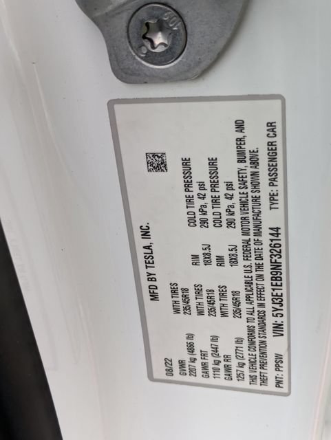 Used 2022 Tesla Model 3 Long Range AWD/4WD image 27