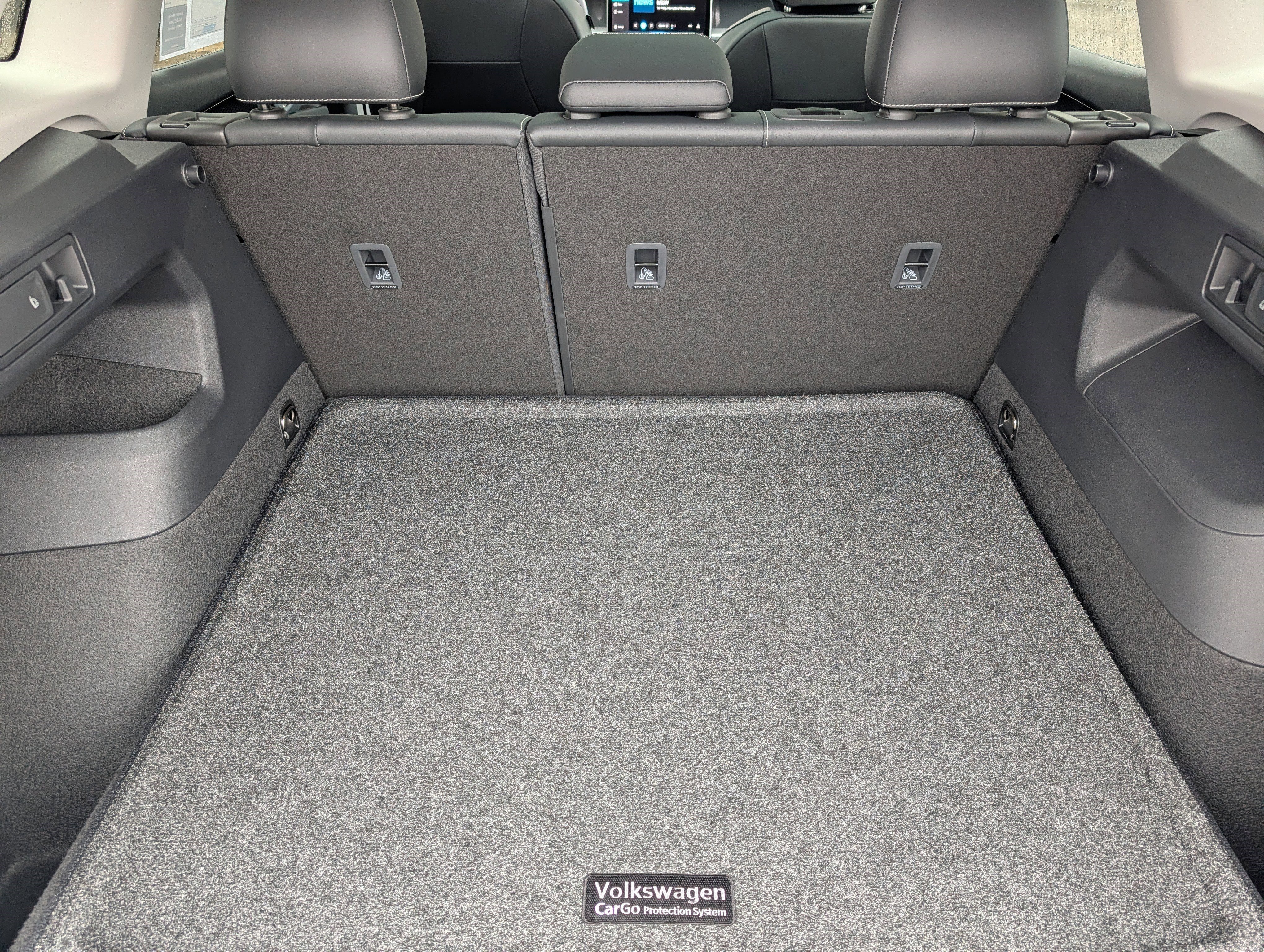 New 2026 Volkswagen Tiguan SE image 3