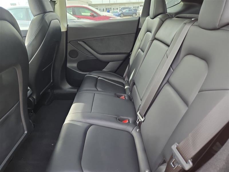 Used 2023 Tesla Model Y Long Range image 7