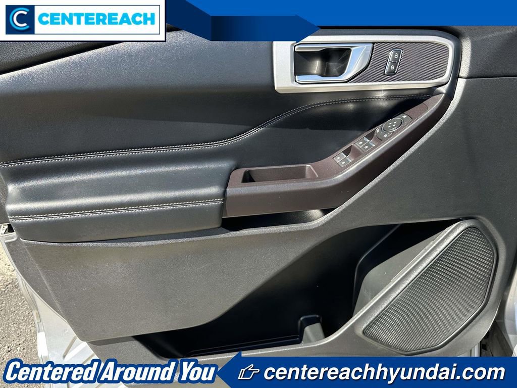 Used 2020 Ford Explorer XLT w/ Equipment Group 202A image 13