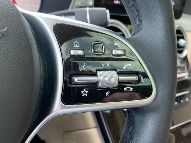 Used 2021 Mercedes-Benz GLC 300 4MATIC image 23