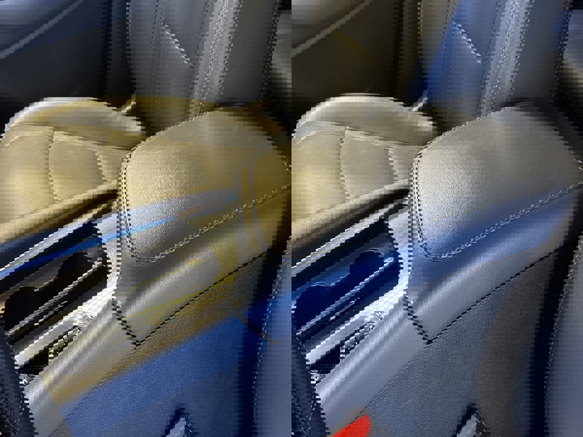 Used 2024 Buick Enclave Premium image 20