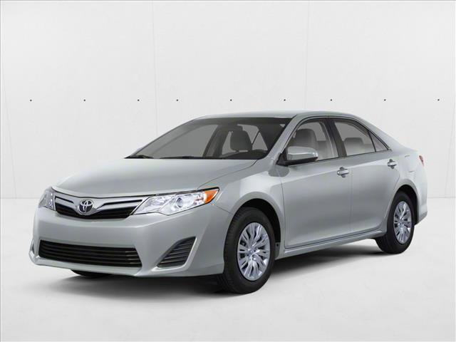 Used 2012 Toyota Camry LE FWD image 1