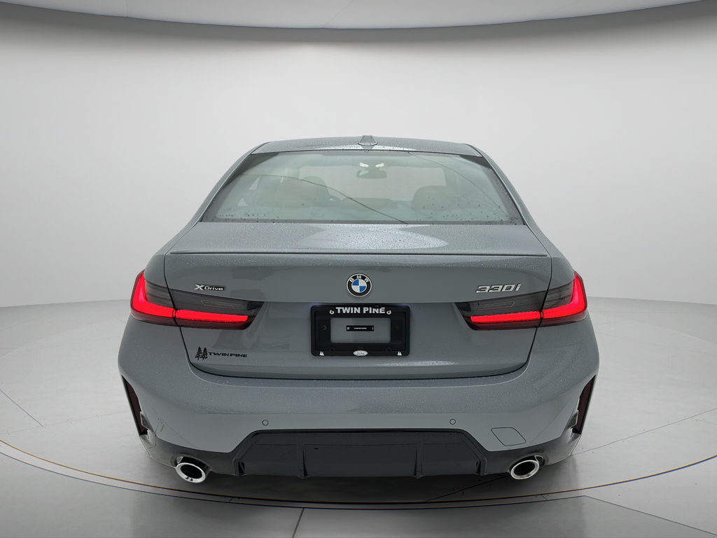 Used 2026 BMW 330i xDrive Sedan AWD/4WD image 6