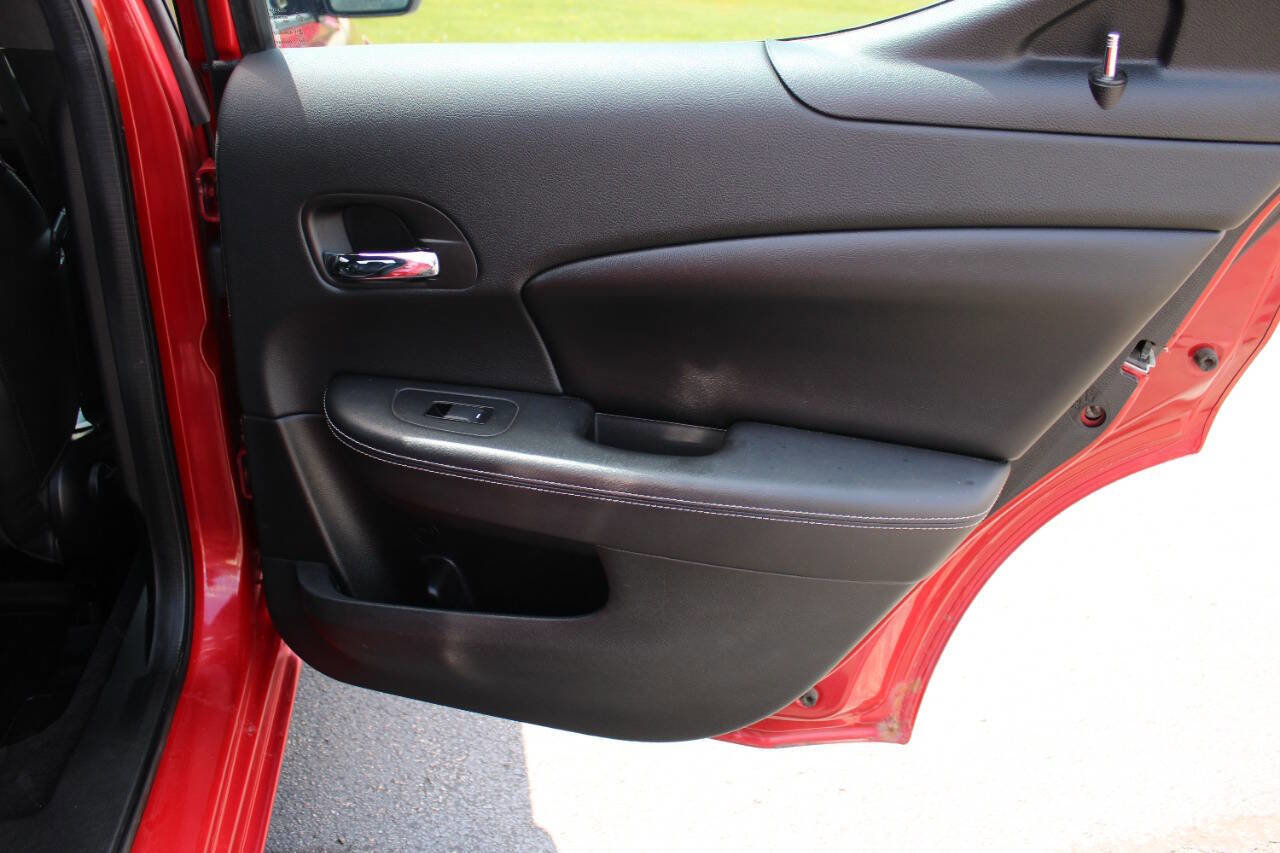 Used 2013 Dodge Avenger SXT w/ Blacktop Pkg FWD image 33