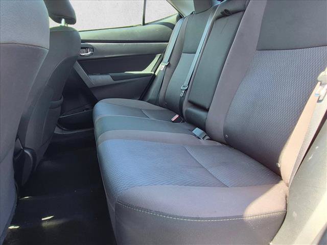 Used 2019 Toyota Corolla LE FWD image 15