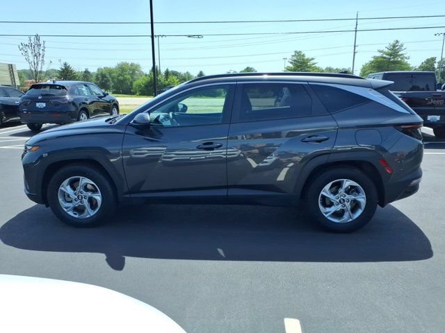 Used 2023 Hyundai Tucson SEL FWD image 4
