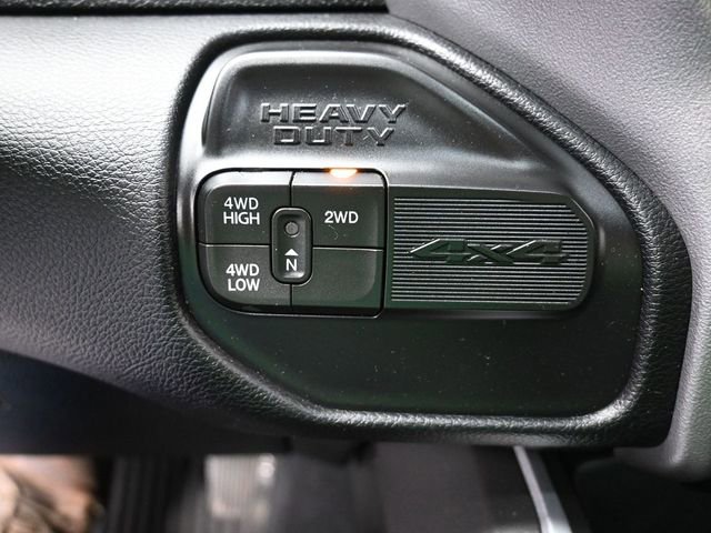 Used 2024 RAM 3500 Big Horn w/ Night Edition image 32