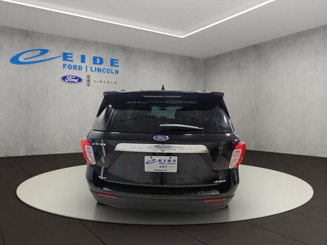 Used 2024 Ford Explorer XLT image 9