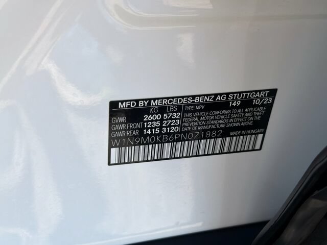 Certified 2023 Mercedes-Benz EQB 300 4MATIC w/ Exclusive Package image 37