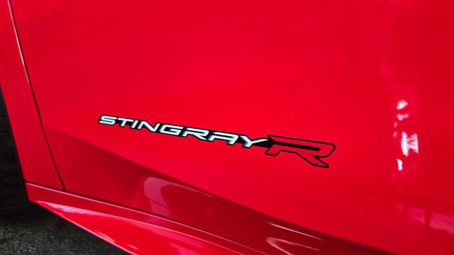 Used 2024 Chevrolet Corvette Stingray Coupe image 8