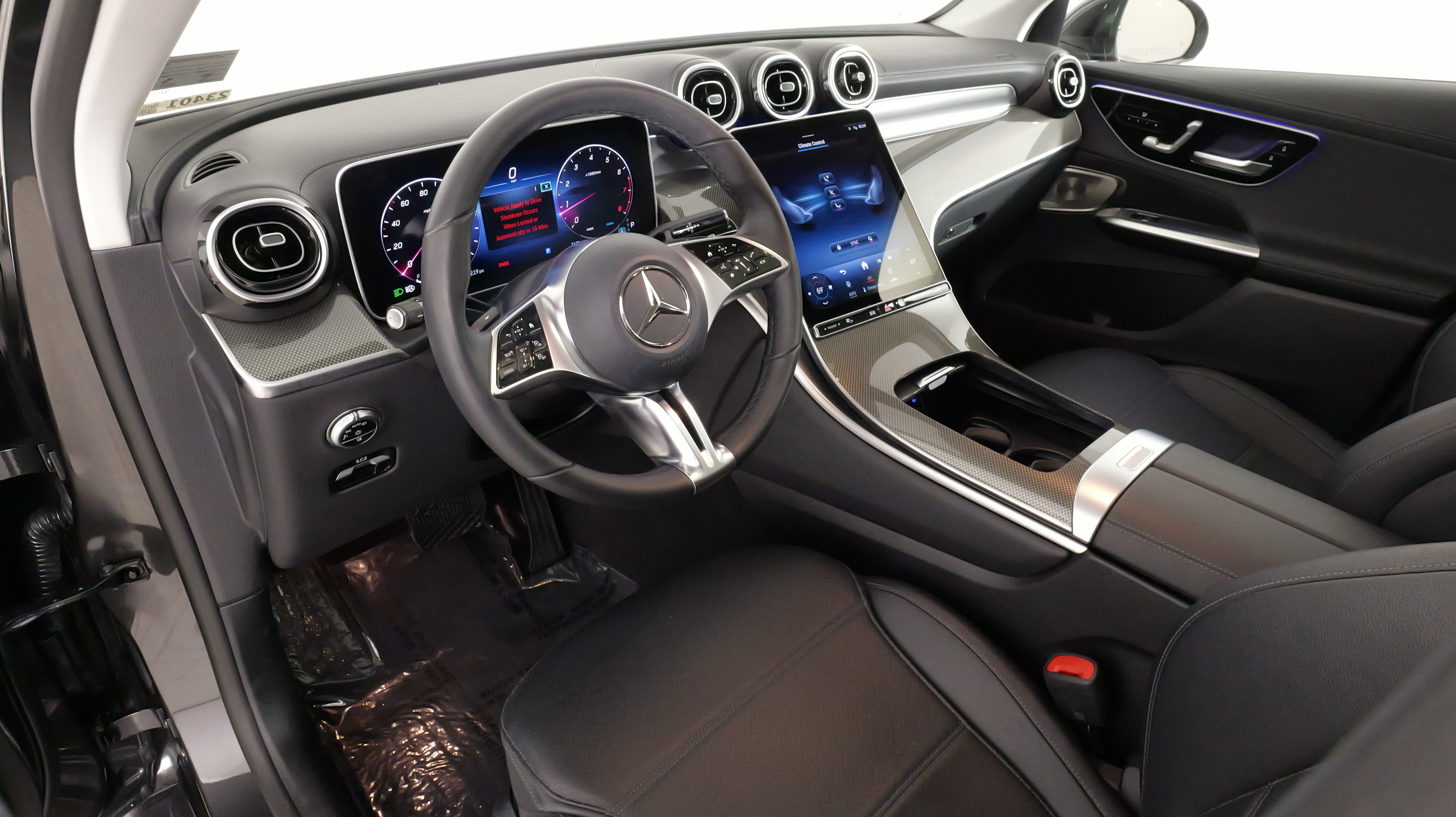 Used 2024 Mercedes-Benz GLC 300 4MATIC image 26