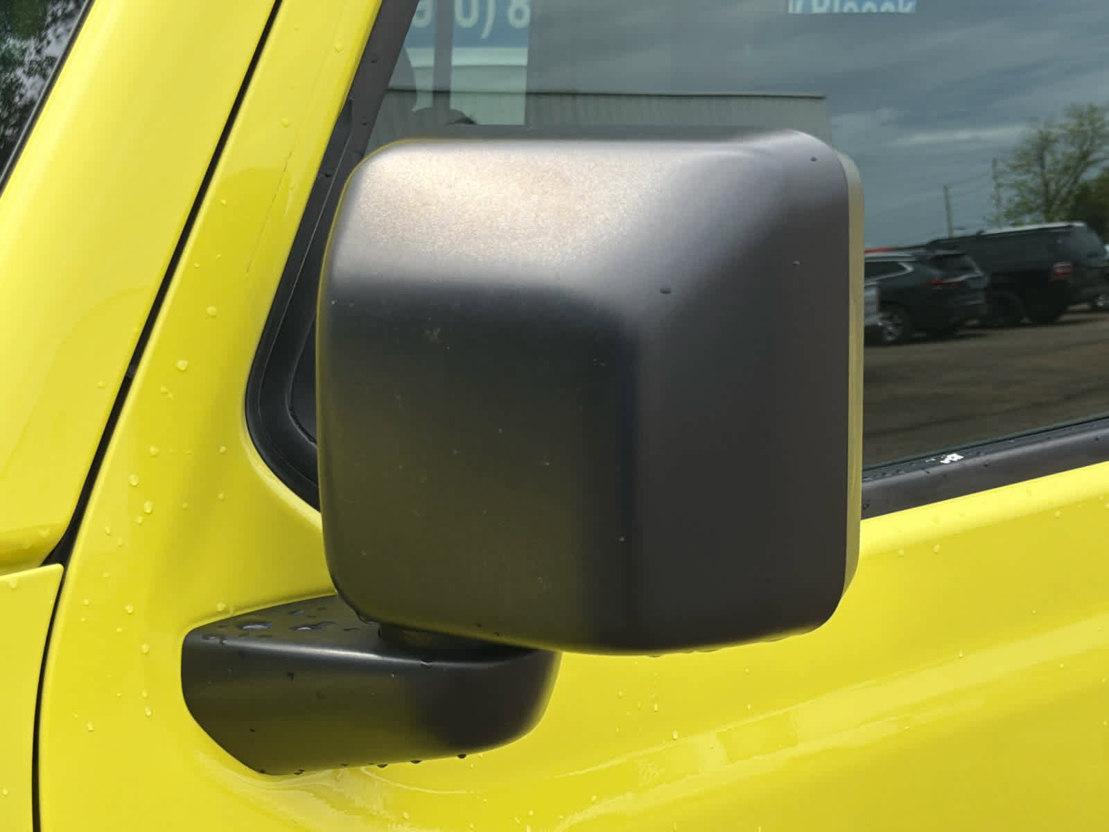 Used 2023 Jeep Gladiator Sport image 12