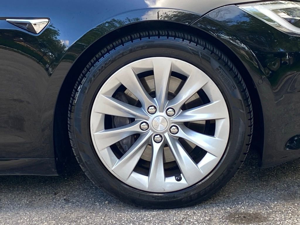 Used 2019 Tesla Model S Long Range image 14