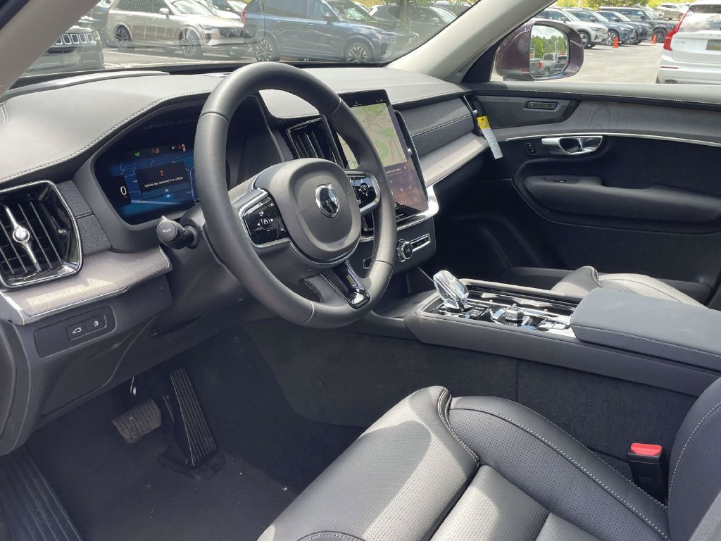 New 2026 Volvo XC90 B6 Ultra w/ Protection Package Premier AWD/4WD image 13