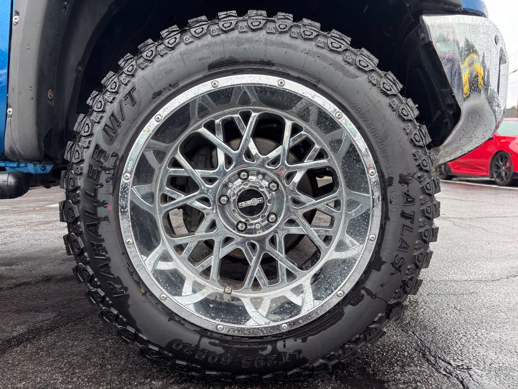 Used 2018 Toyota Tundra Limited w/ Limited Premium Package AWD/4WD image 16