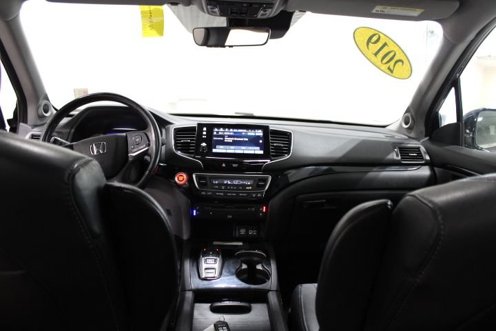 Used 2019 Honda Pilot Elite image 32