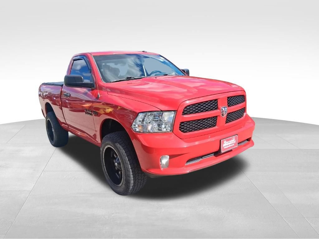Used 2014 RAM 1500 Express AWD/4WD image 3