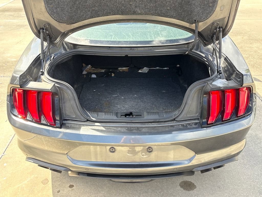 Used 2019 Ford Mustang GT Premium image 30