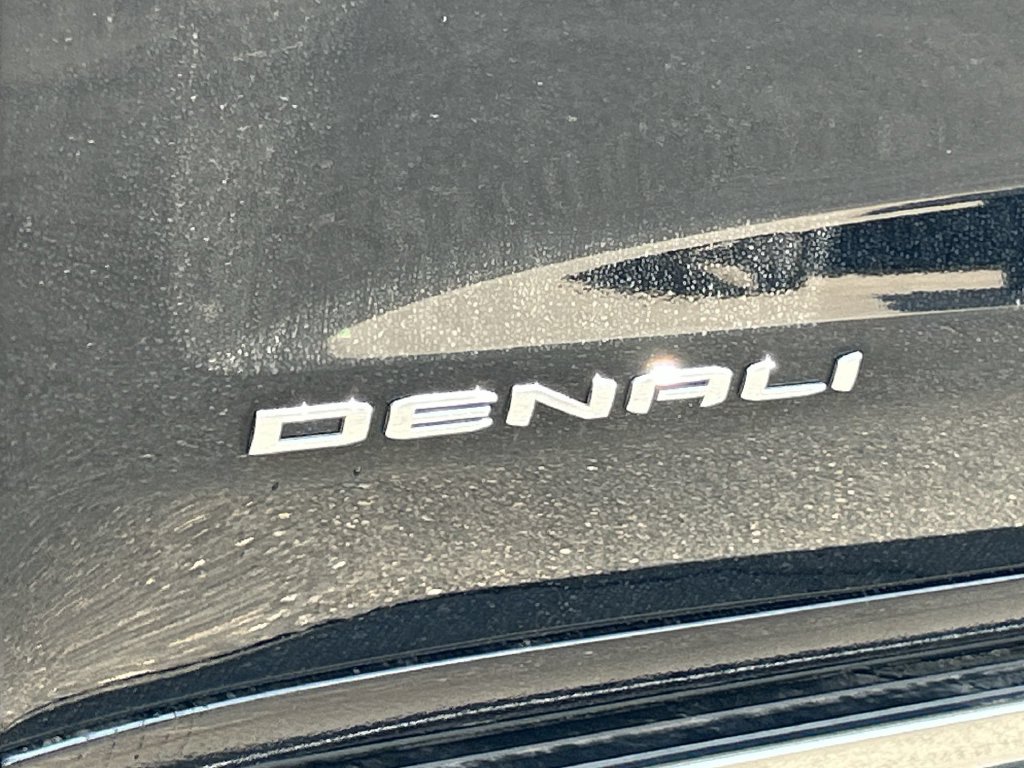Used 2022 GMC Sierra 1500 Denali w/ Denali Reserve Package AWD/4WD image 32