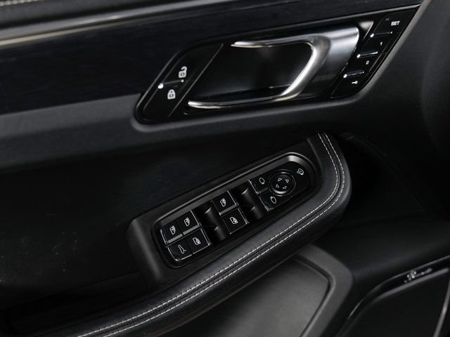 Certified 2023 Porsche Macan GTS AWD/4WD image 29