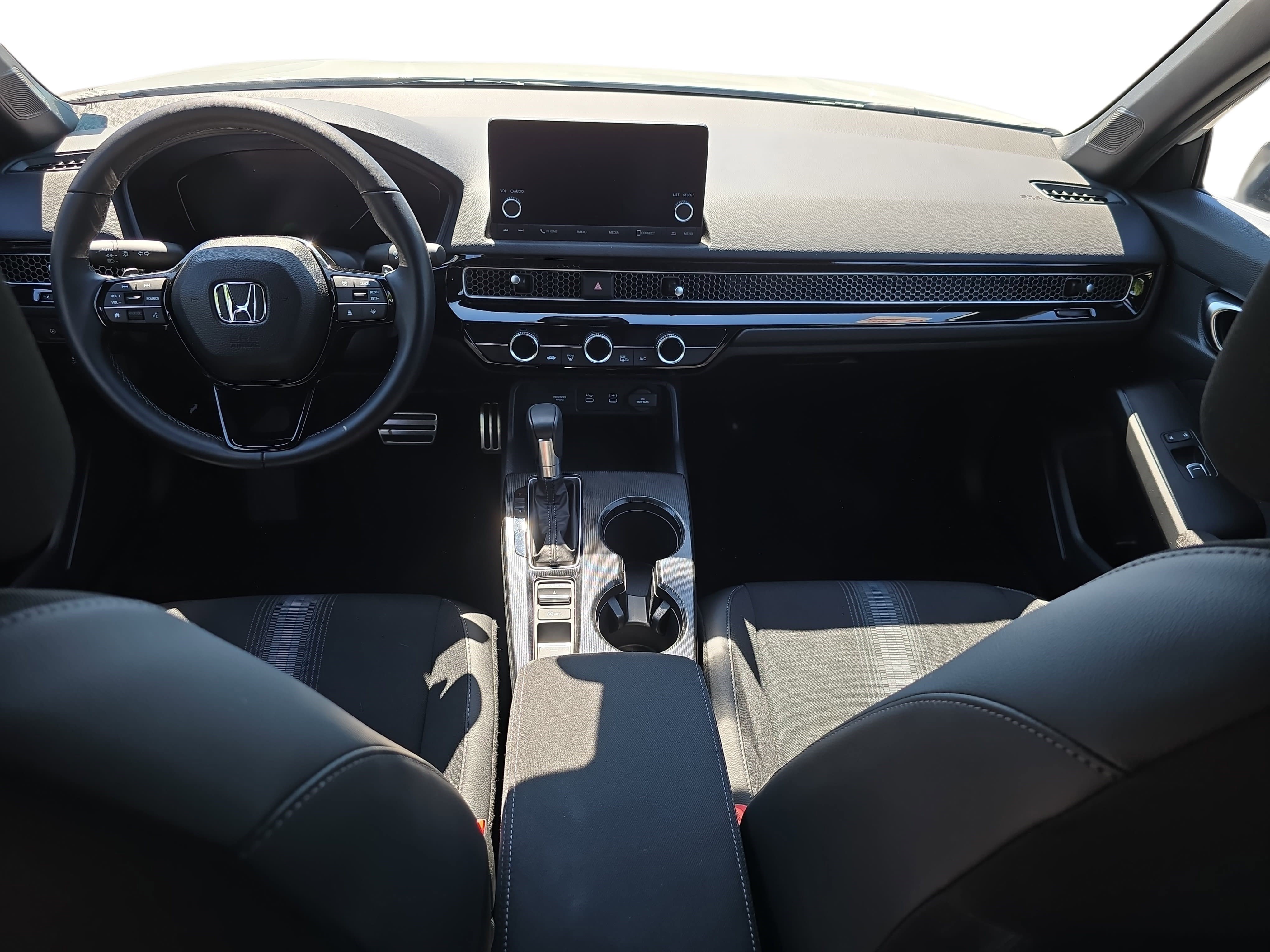 Used 2025 Honda Civic Sport image 9