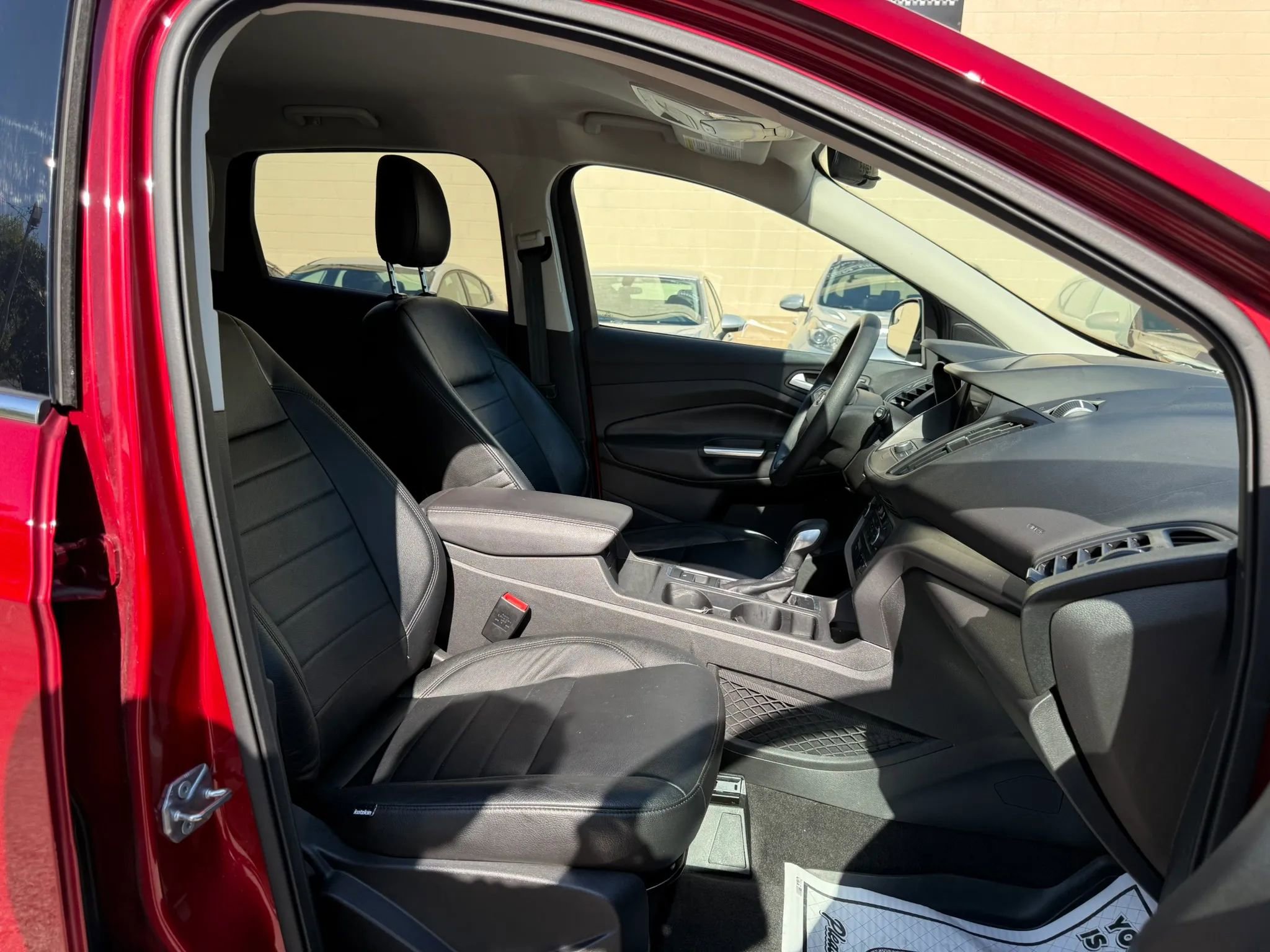 Used 2019 Ford Escape SE FWD image 20
