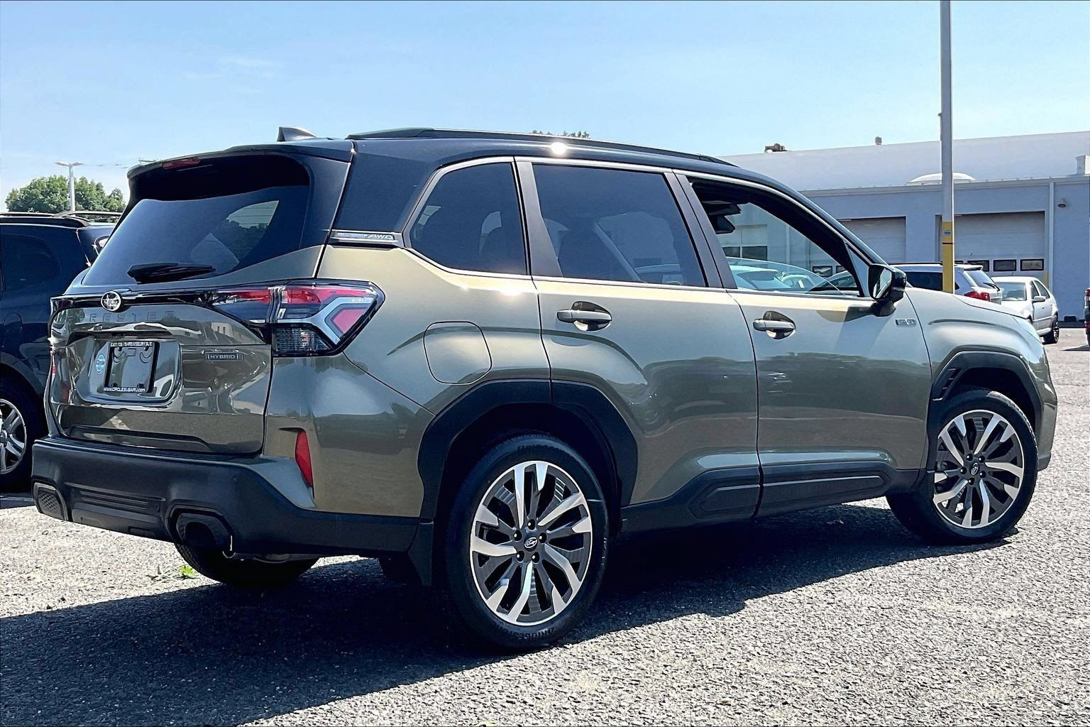 Certified 2025 Subaru Forester Touring w/ Touring Package AWD/4WD image 14