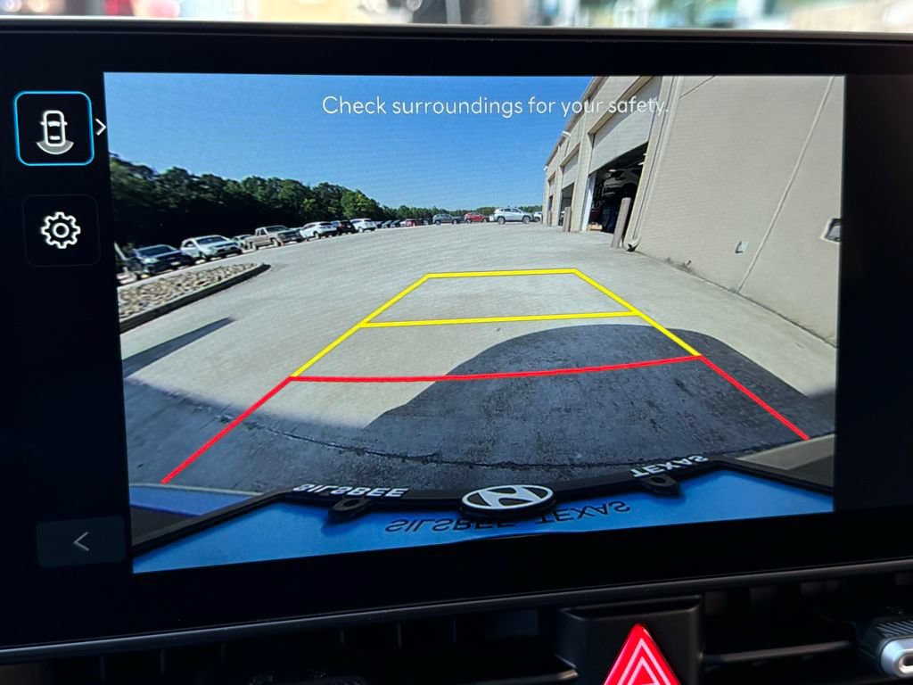 New 2025 Hyundai Ioniq 5 SEL RWD image 3