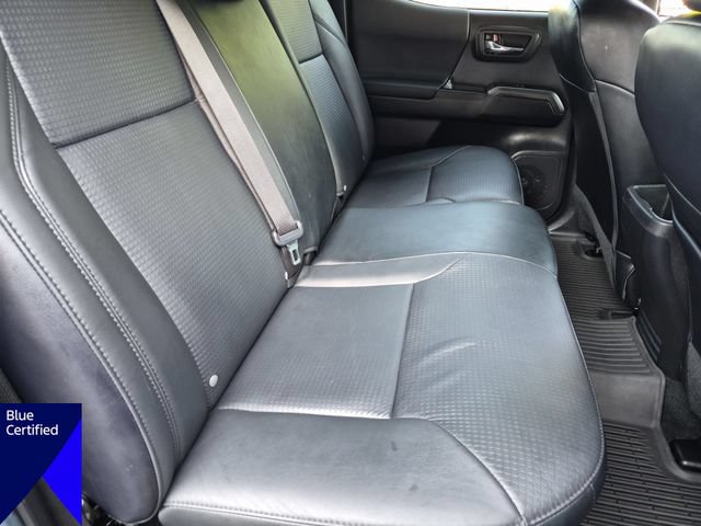 Used 2022 Toyota Tacoma TRD Sport w/ TRD Premium Sport Package AWD/4WD image 34