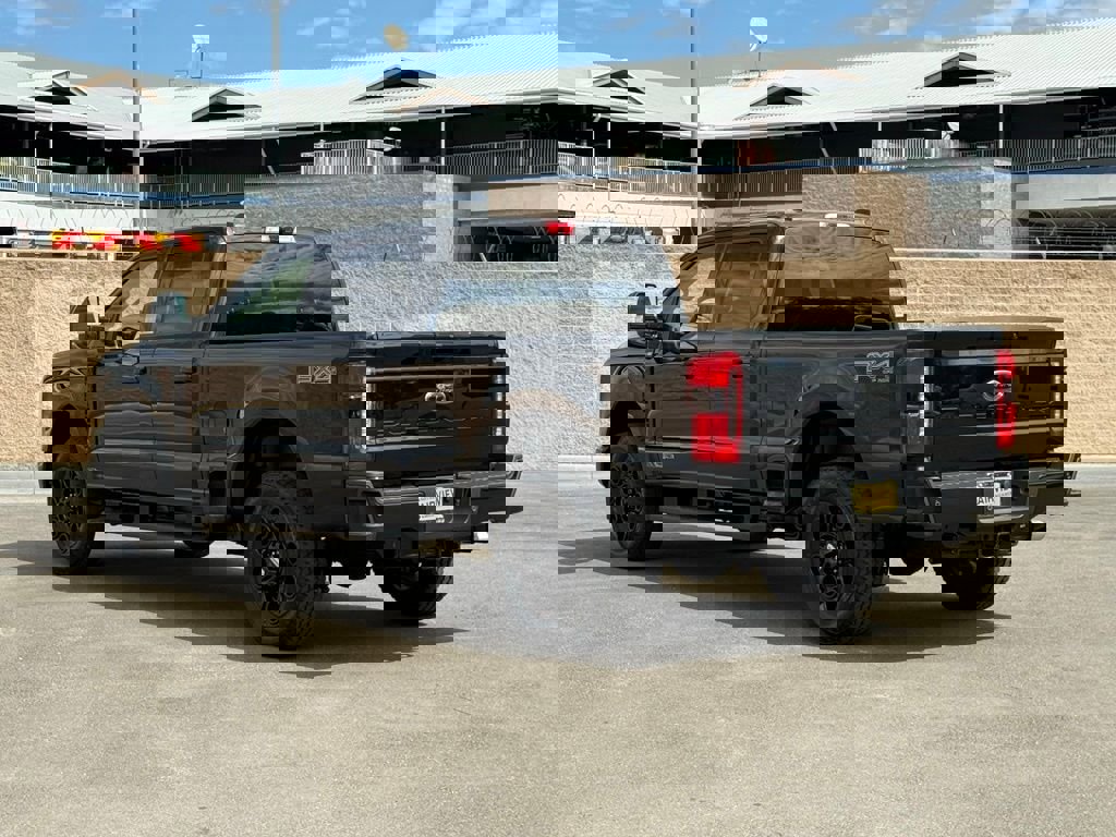 New 2026 Ford F250 XLT w/ XLT Premium Package image 5