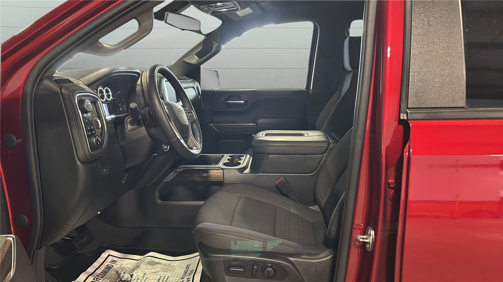 Used 2022 Chevrolet Silverado 1500 RST w/ Z71 Off-Road Package image 11