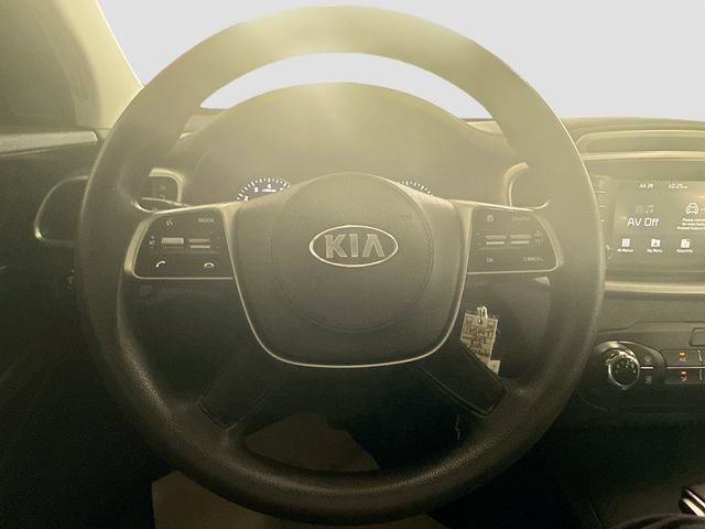 Used 2019 Kia Sorento FWD image 12