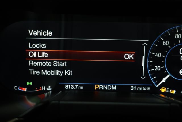 Used 2022 Ford Mustang Shelby GT500 w/ Technology Package RWD image 90