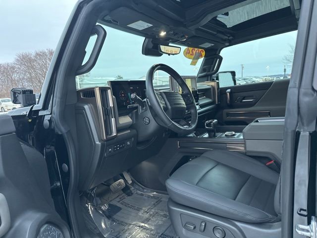 Used 2024 GMC Hummer EV 2X w/ LPO, Illumination Package image 34