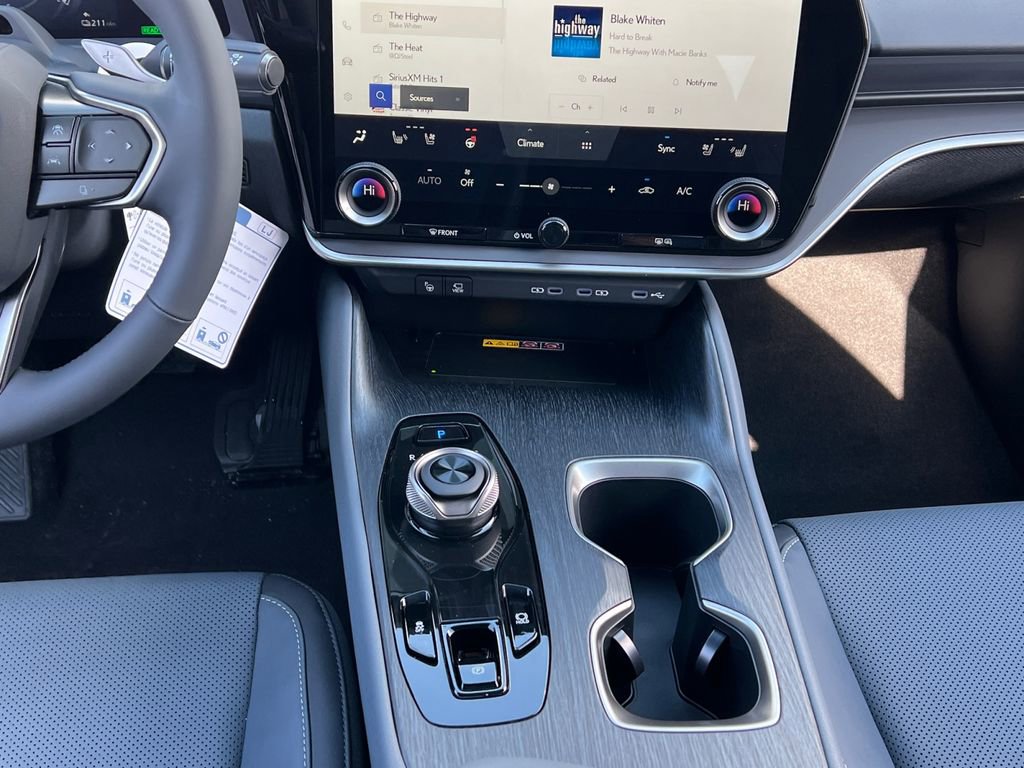 New 2026 Lexus RZ 450e AWD image 10